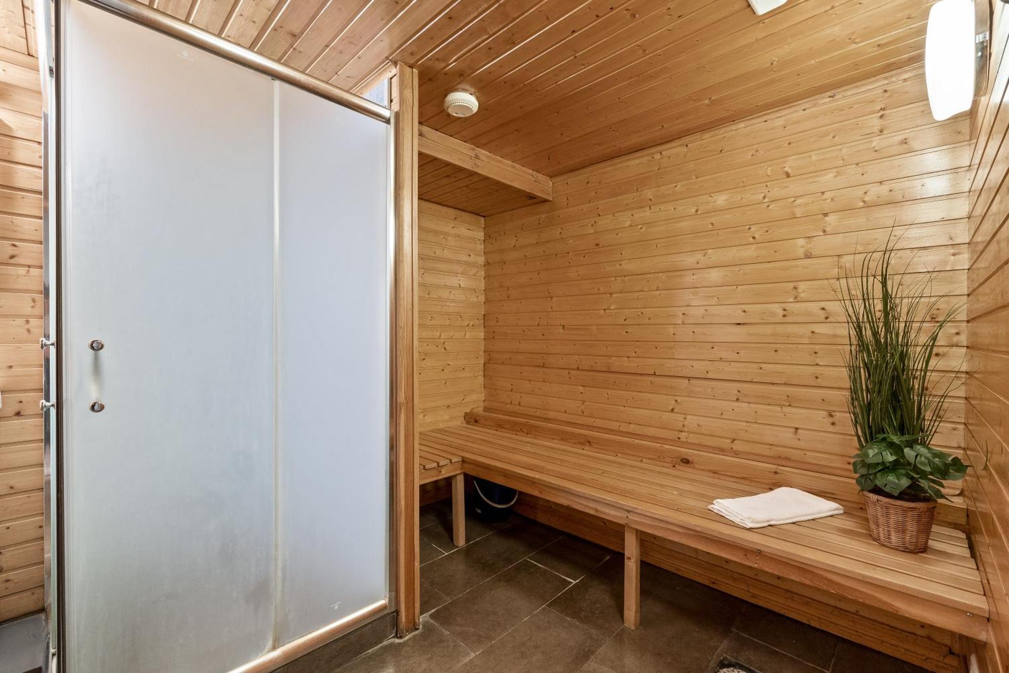 Massive Villa In Downtown Reykjavik With A Sauna Εξωτερικό φωτογραφία