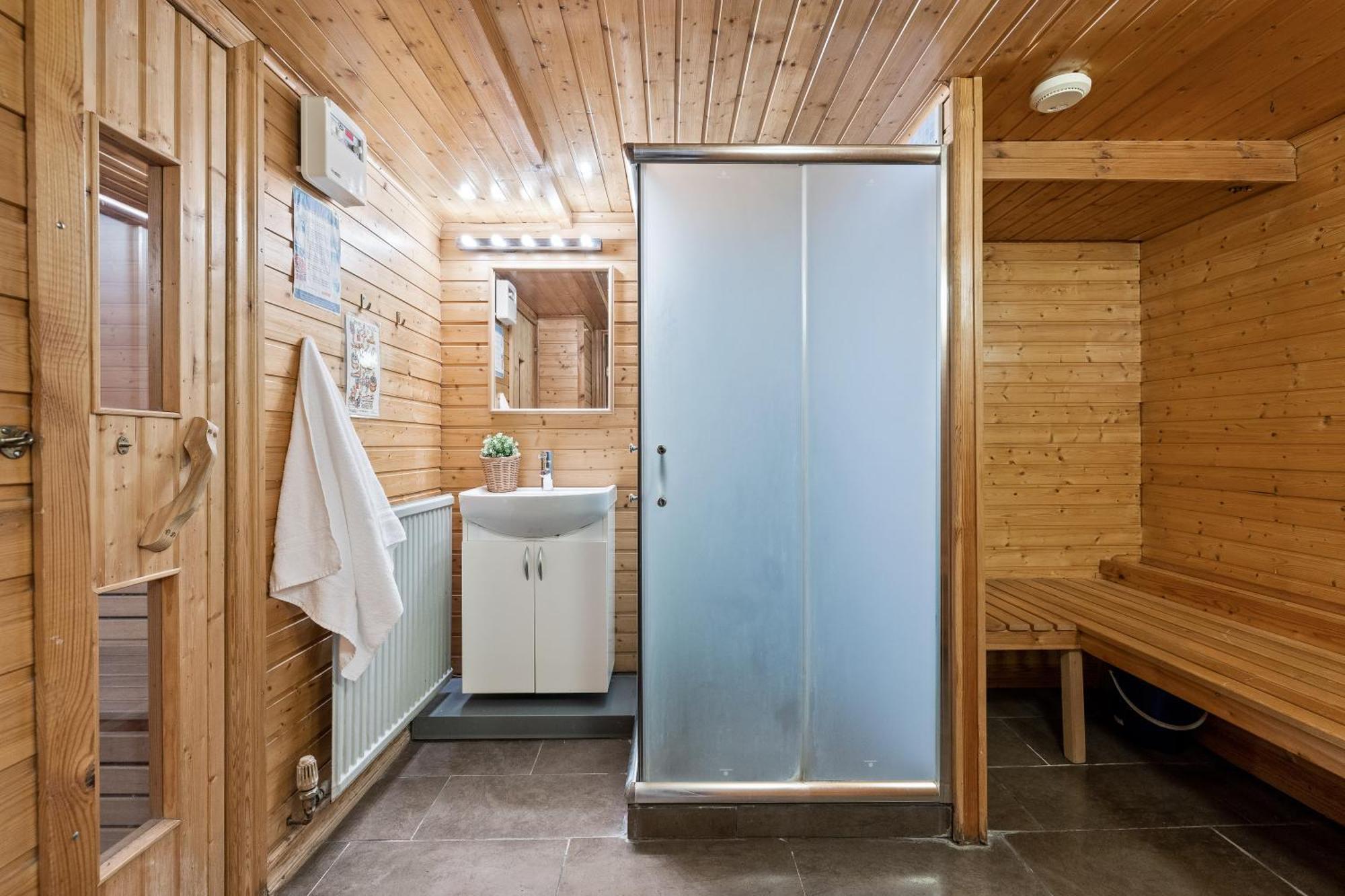 Massive Villa In Downtown Reykjavik With A Sauna Εξωτερικό φωτογραφία