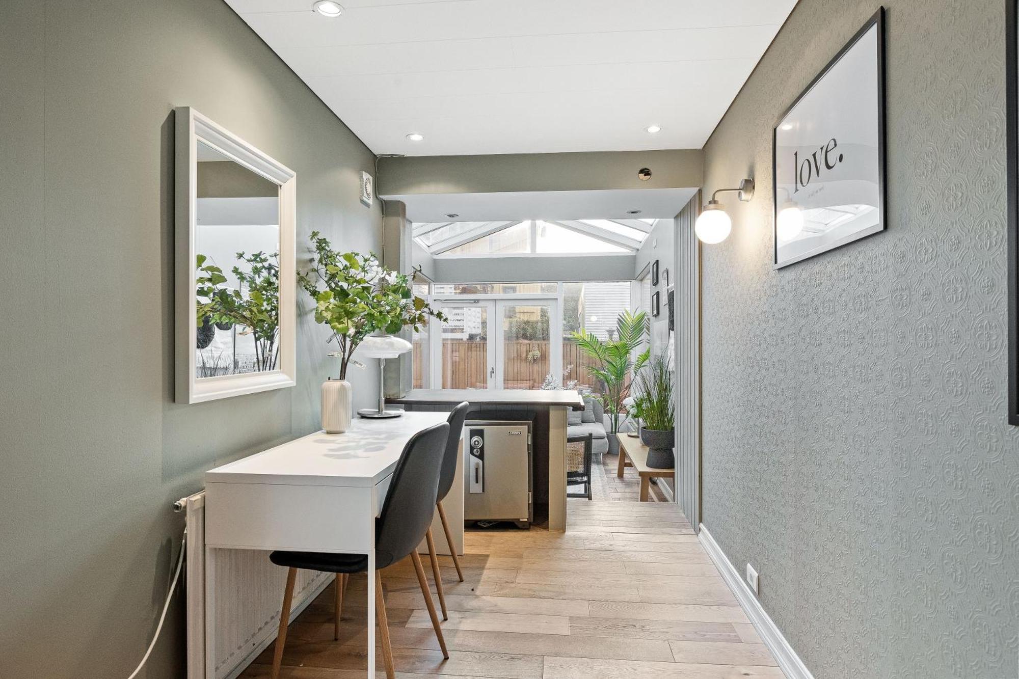 Massive Villa In Downtown Reykjavik With A Sauna Εξωτερικό φωτογραφία